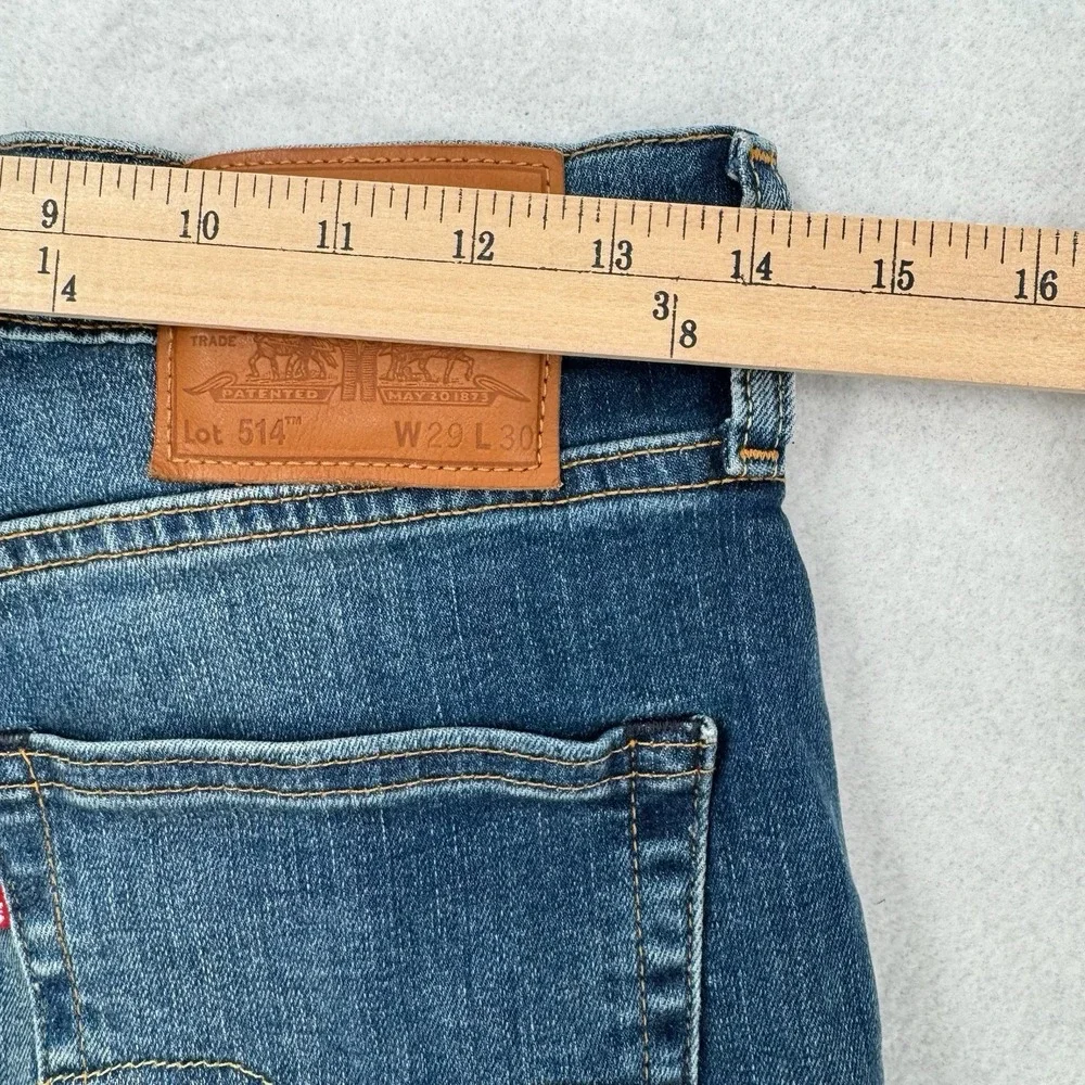 Levi’s 514 Jeans Mens 29x30 Straight Fit Medium Wash Distressed Denim BIG E